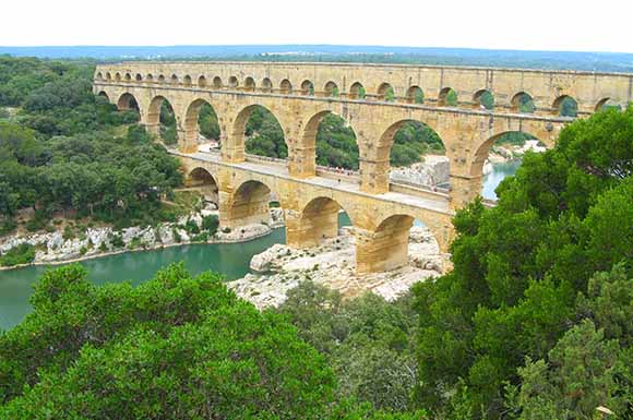 https://www.argilesdaquitaine.fr/wp-content/uploads/2025/06/mortier-romain-enduits-chaux-pouzzolanique-Argiles-d-Aquitaine.jpg